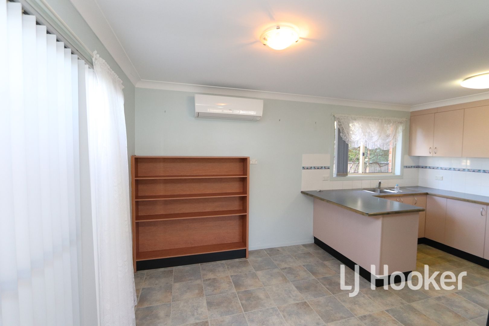 70 O'Connor Street, Inverell NSW 2360, Image 2