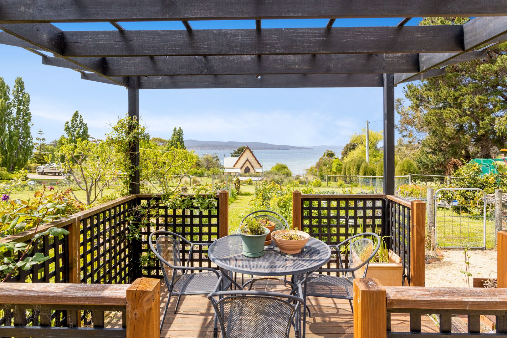 10-12 Granquist Road, Woodbridge TAS 7162, Image 2