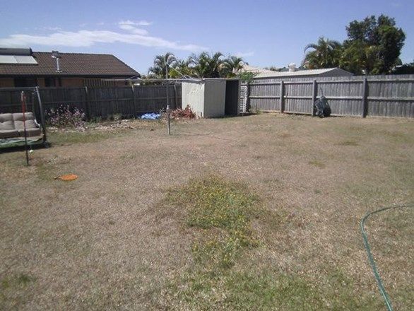 7 Apia Ave, Clear Island Waters QLD 4226, Image 2
