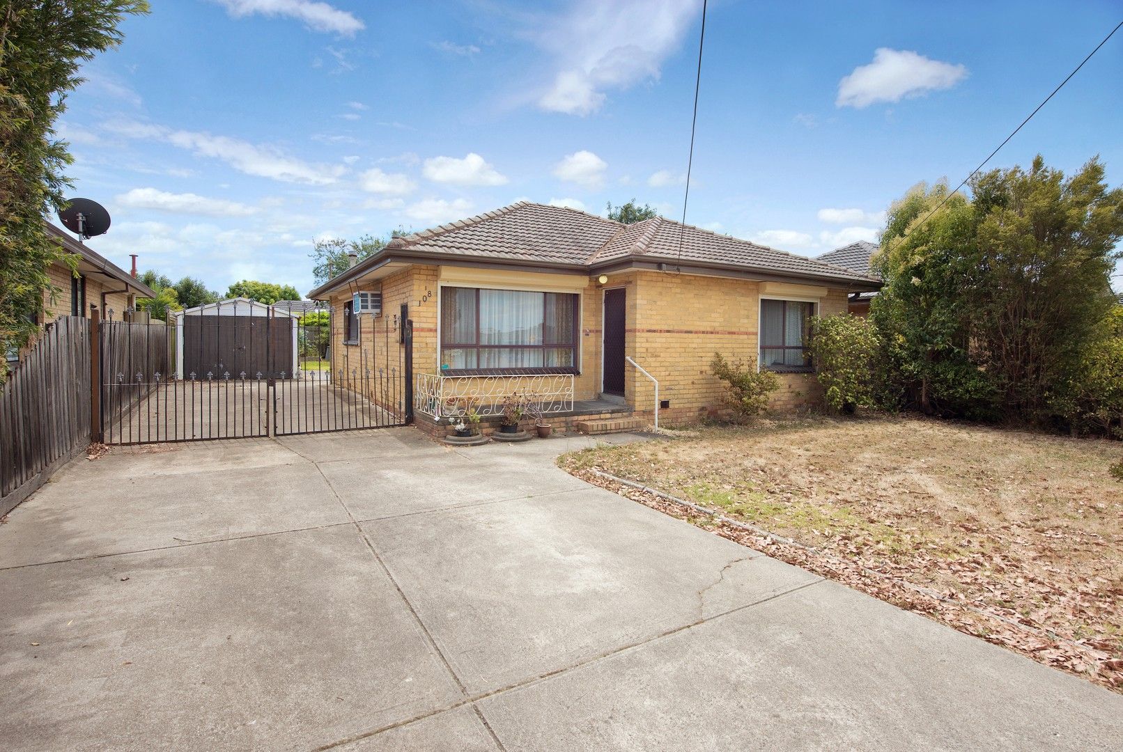 3 bedrooms House in 108 Anderson Road FAWKNER VIC, 3060