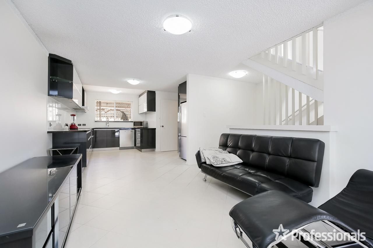 2 bedrooms Townhouse in 5/103-105 Main Street OSBORNE PARK WA, 6017