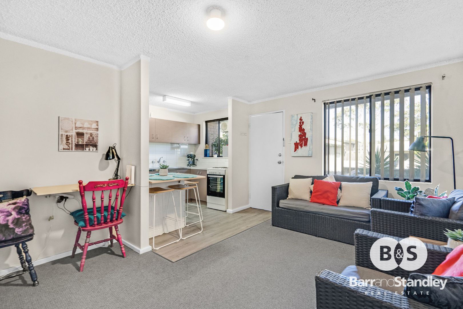 2/4 Braund Street, Bunbury WA 6230, Image 2