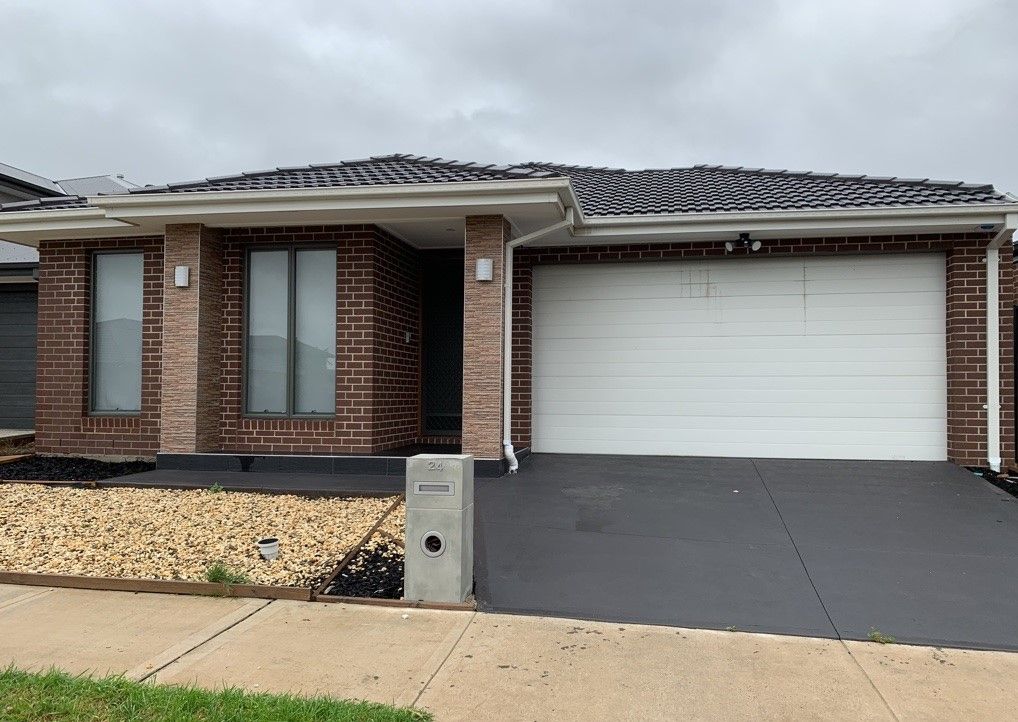 4 bedrooms House in 24. Kangaroo Road CRAIGIEBURN VIC, 3064