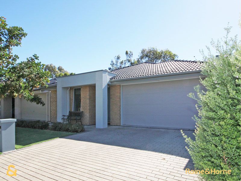 32 Cabernet Close, Old Reynella SA 5161, Image 1