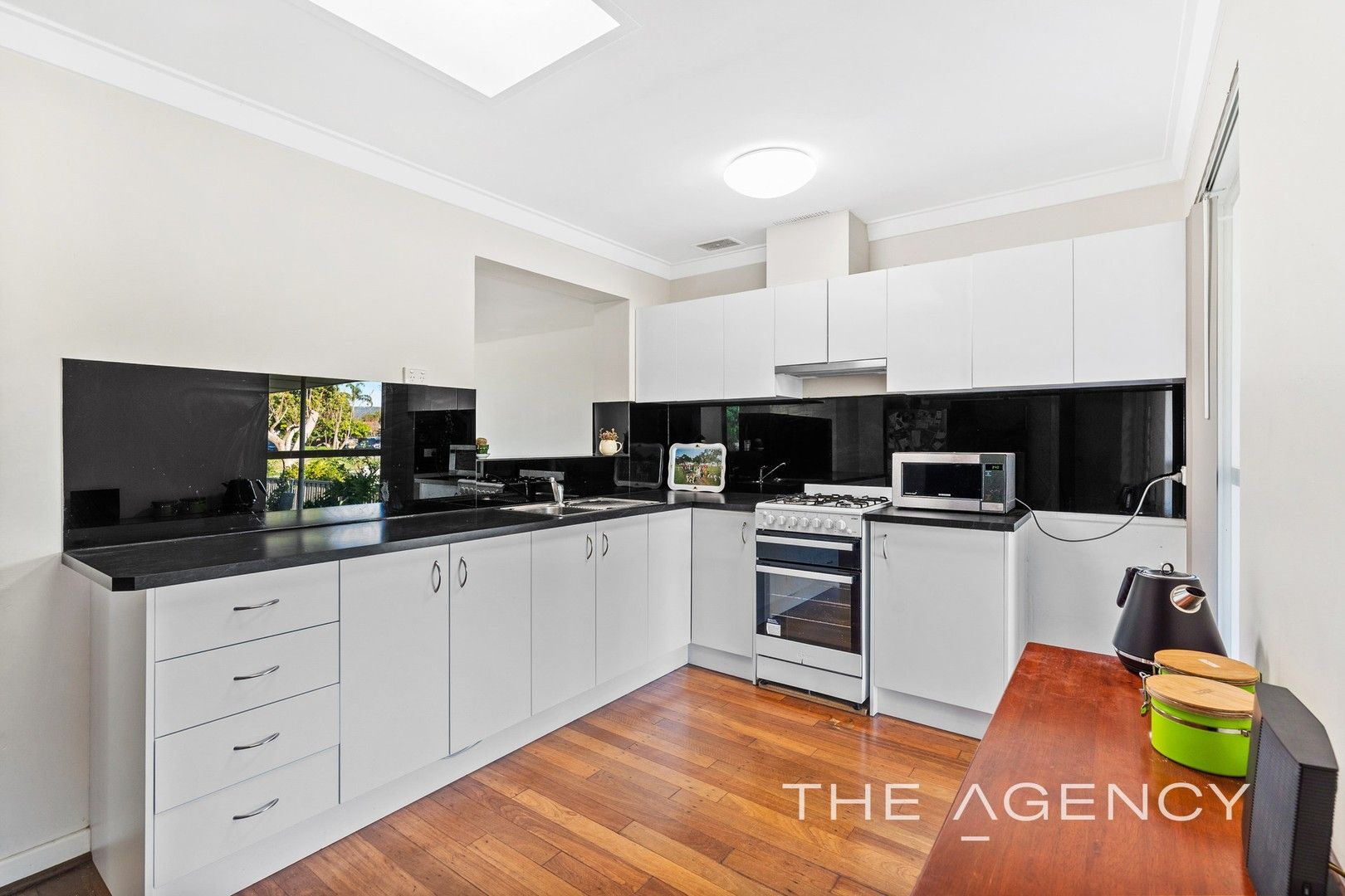 3 bedrooms House in 61 King Street GOSNELLS WA, 6110
