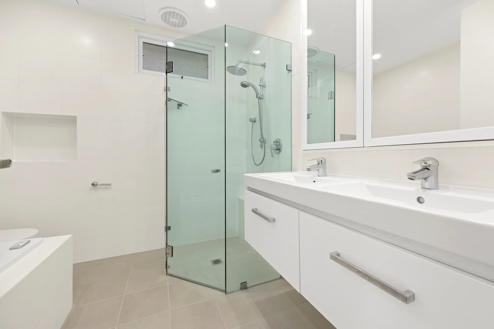 Additional image 5 of 43 Beach Road, Bondi Beach NSW 2026