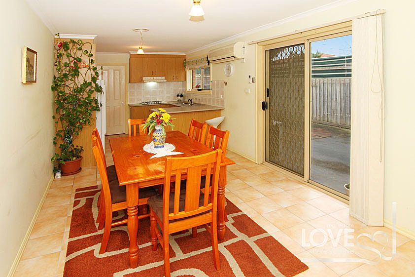 1 Sahra Court, Epping VIC 3076, Image 2