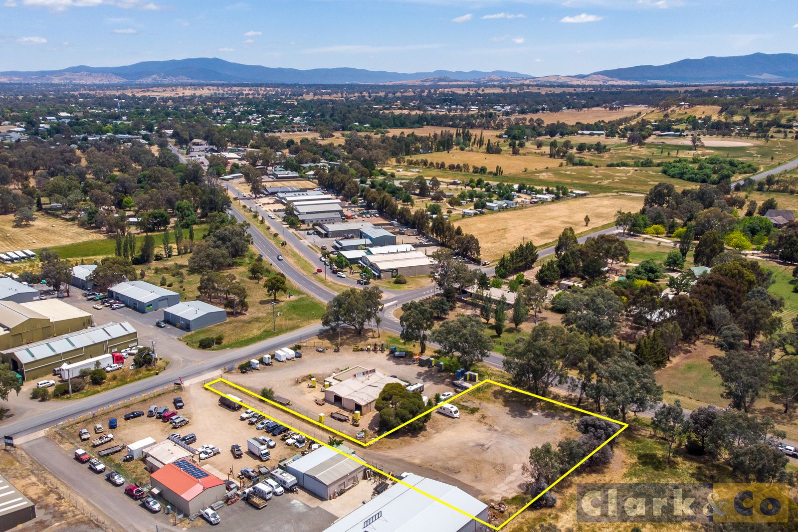 7 Crosbys Lane, Mansfield VIC 3722 Domain