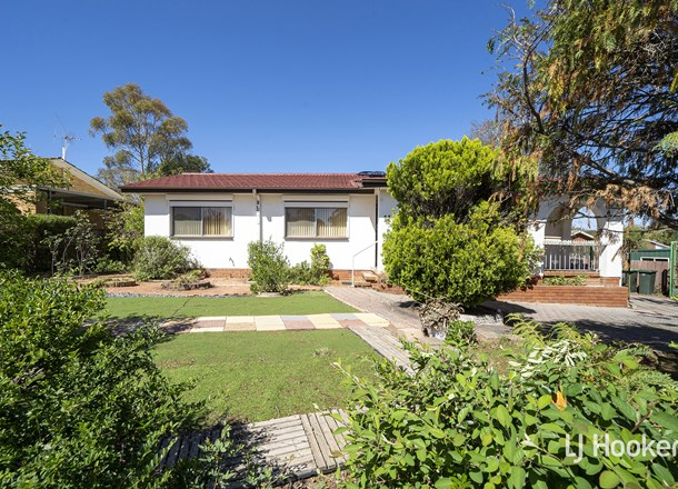 11 Ogilby Crescent, Page ACT 2614