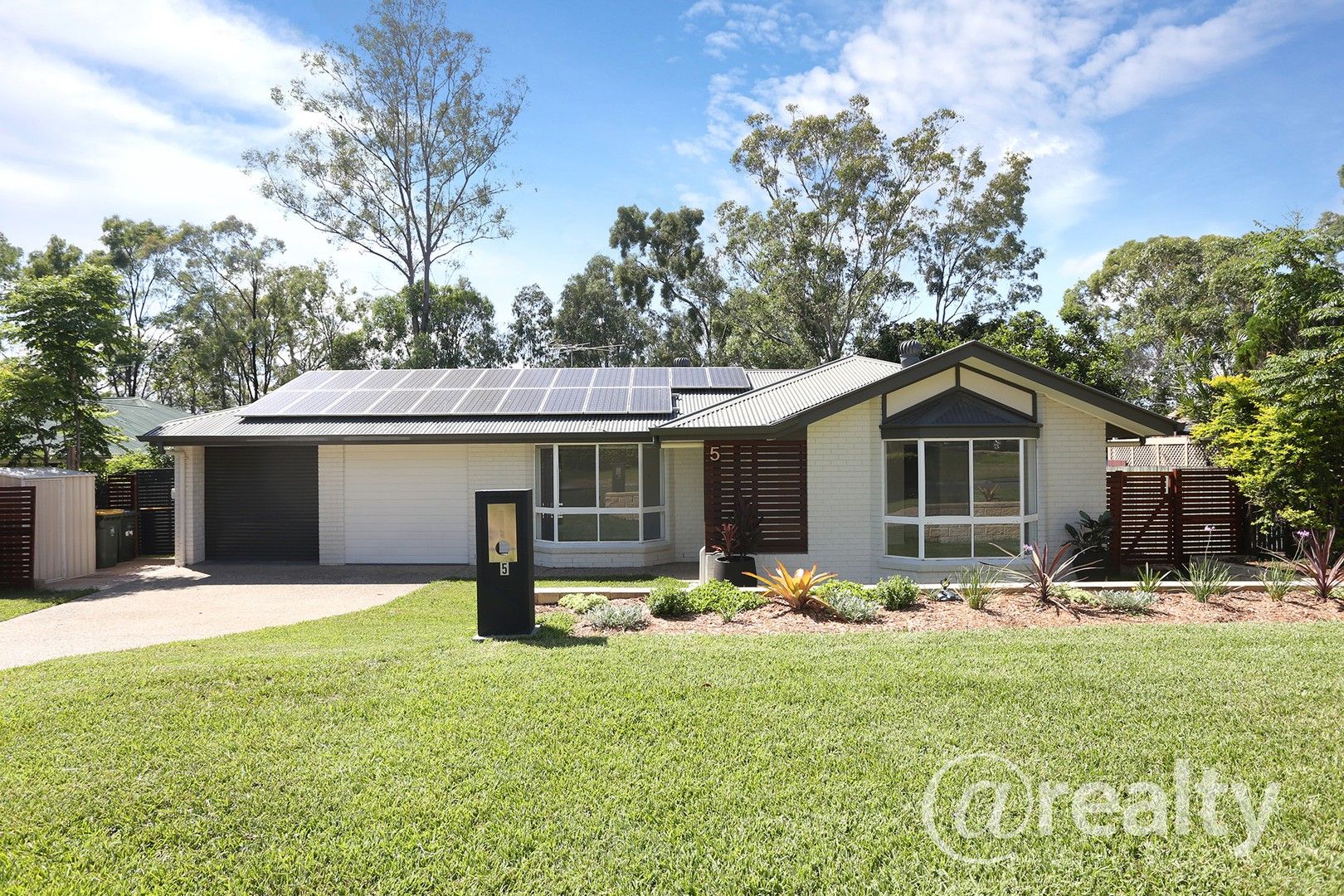 5 Baccata Place, Forest Lake QLD 4078, Image 0