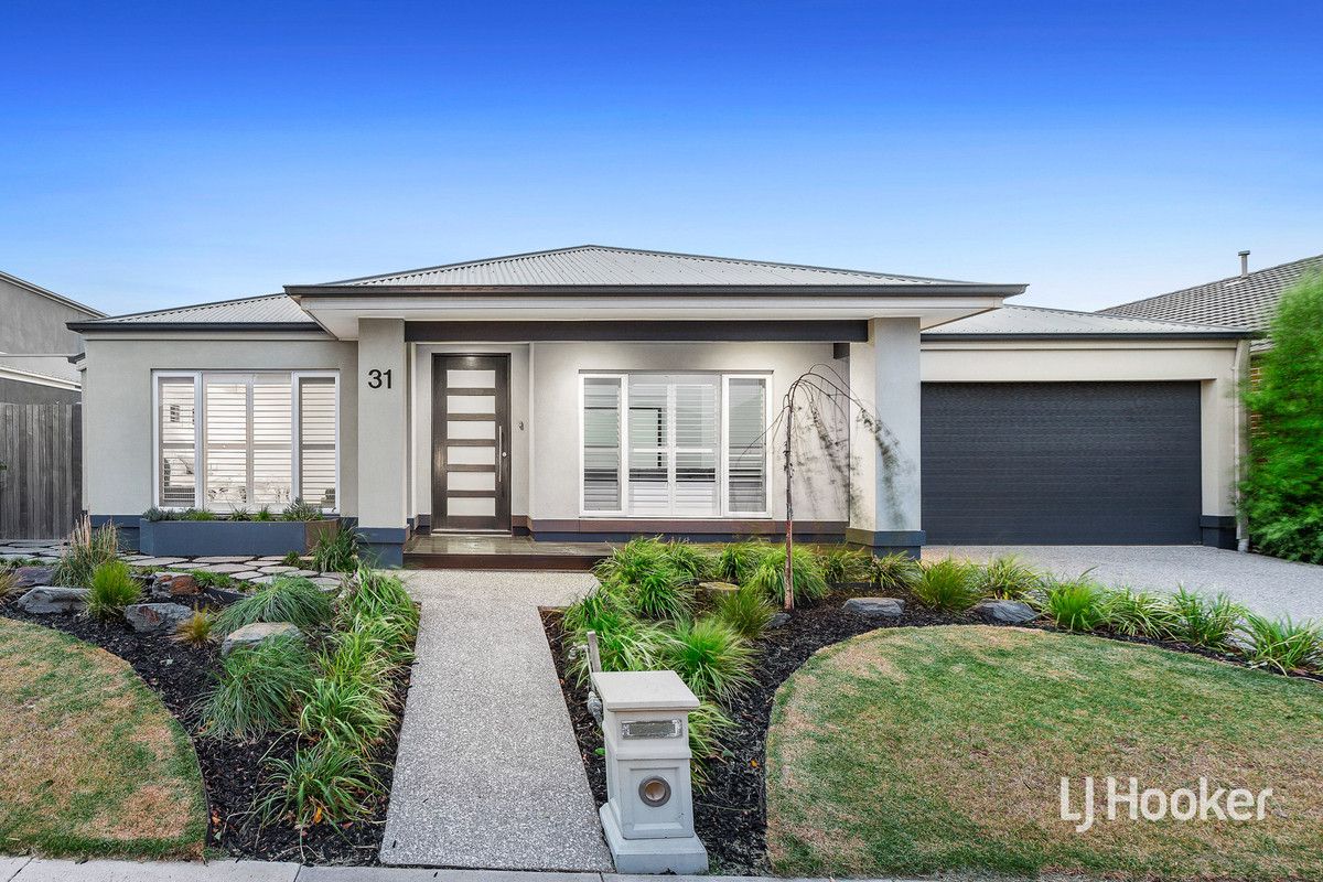 31 Maple Leaf Crescent, Point Cook VIC 3030, Image 0