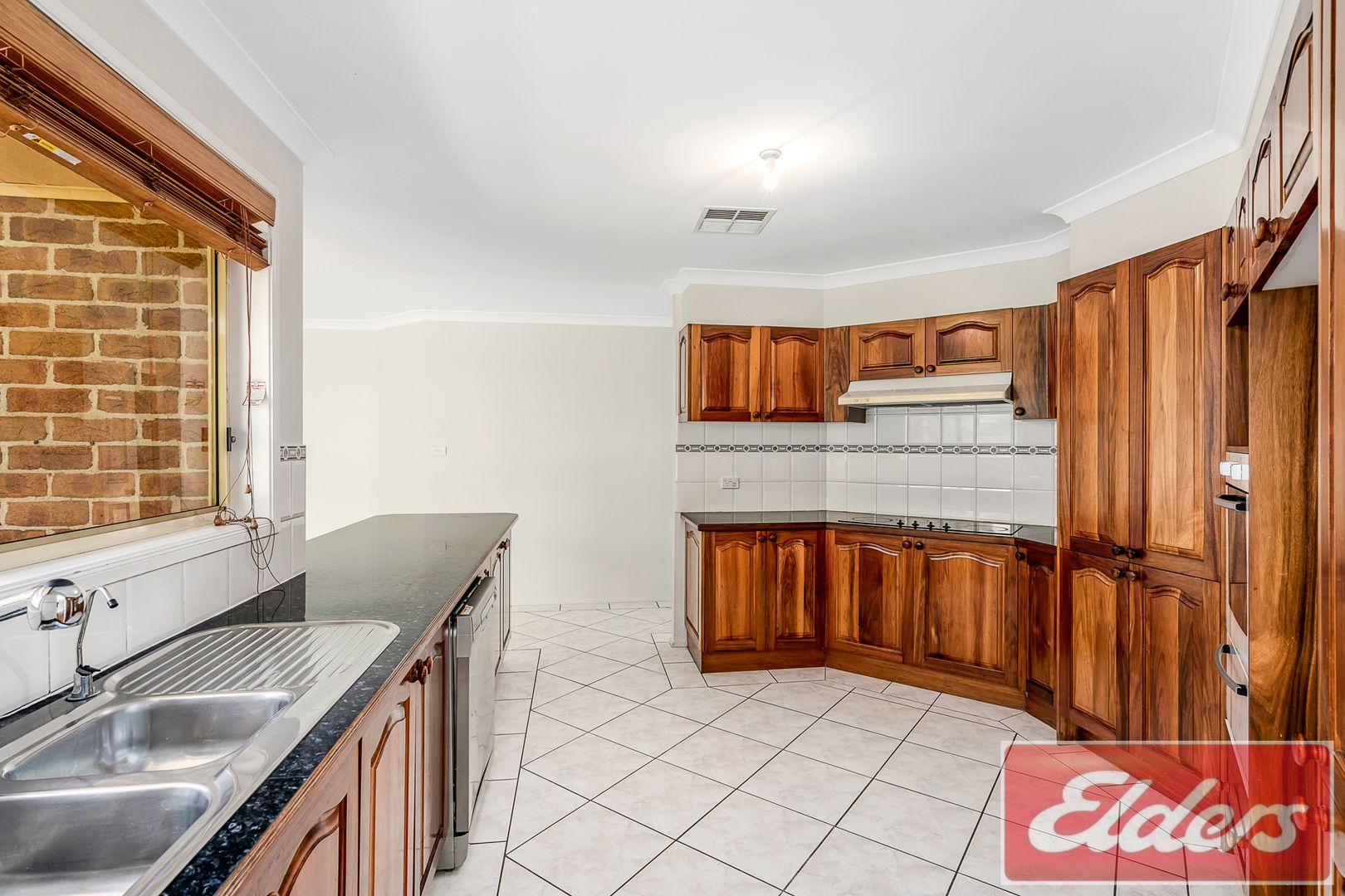 200 Bents Basin Road, Wallacia NSW 2745, Image 2