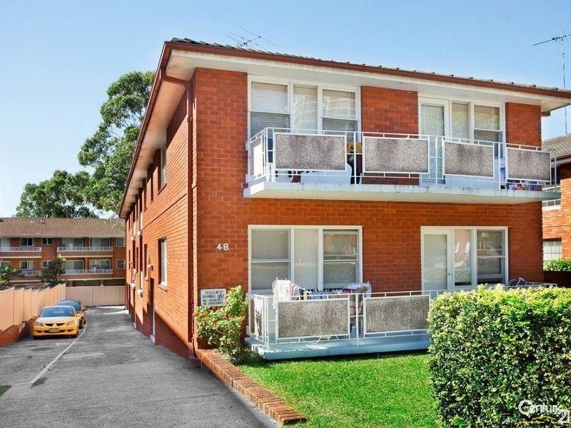 1 bedrooms Apartment / Unit / Flat in 2/48 The Avenue HURSTVILLE NSW, 2220