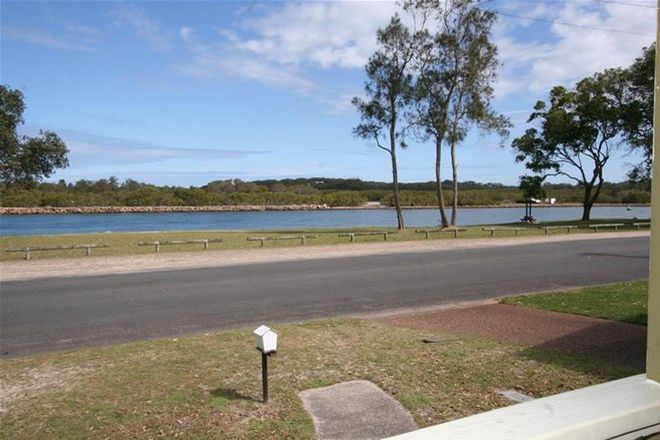 Picture of 27 The Parade, NORTH HAVEN NSW 2443