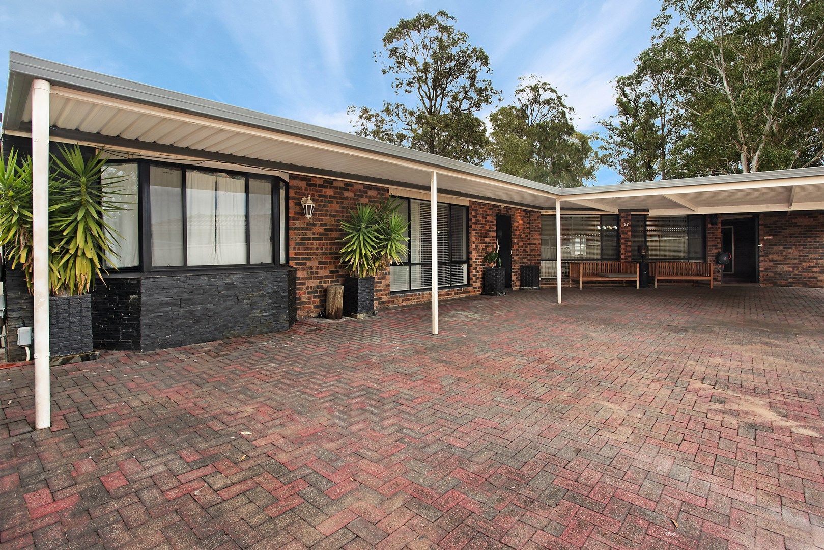 15 Blacksmith Street, Greenfield Park NSW 2176, Image 0