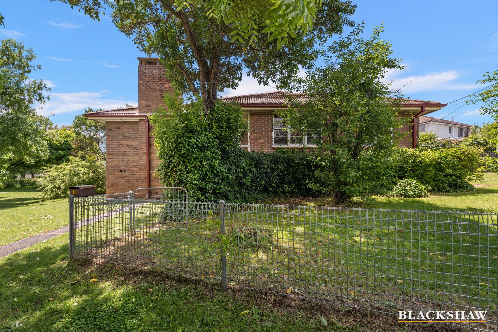 1 Gormanston Crescent, Deakin ACT 2600, Image 2