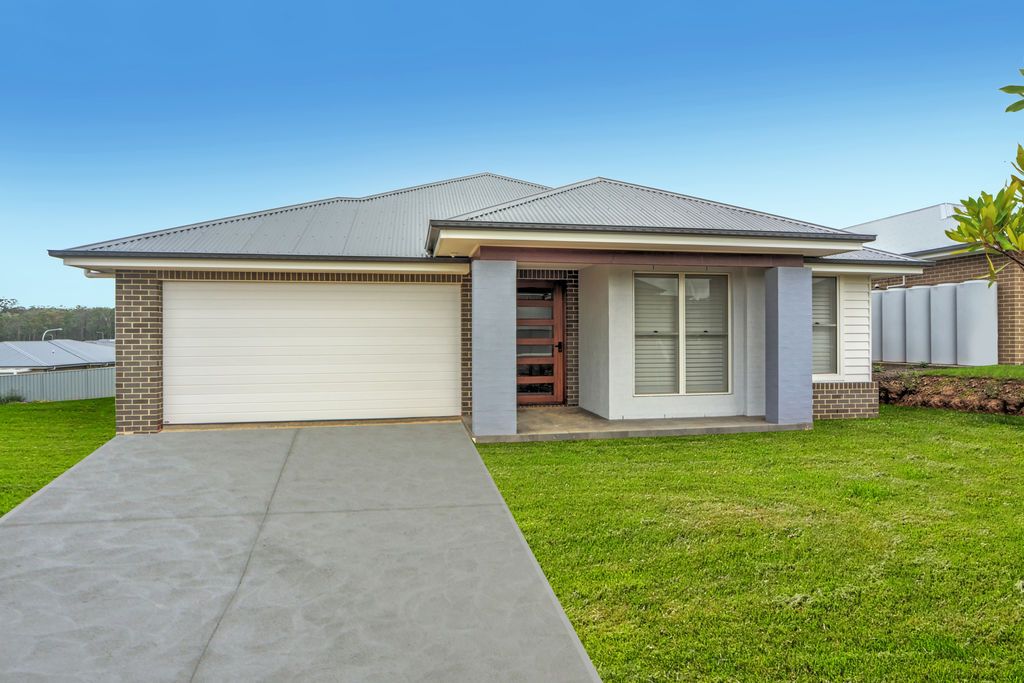 104 Caladenia Crescent, South Nowra NSW 2541, Image 1