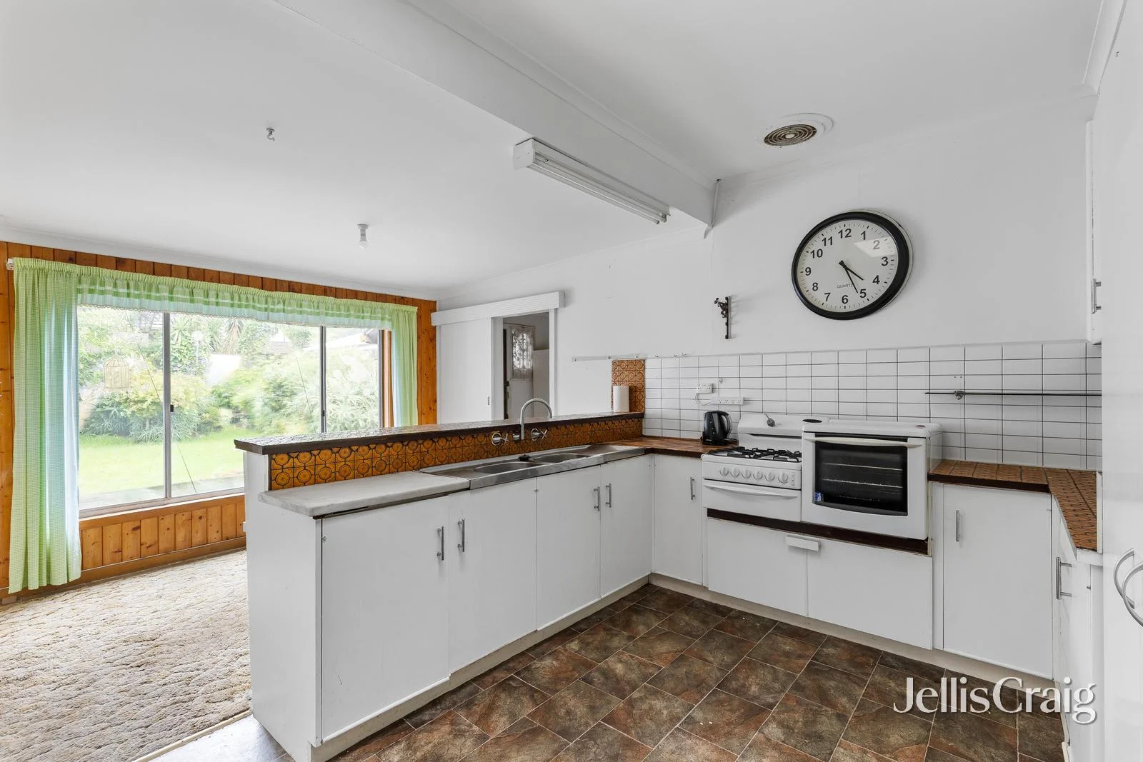 Additional image 7 of 122 Deakin Street, Bentleigh East VIC 3165