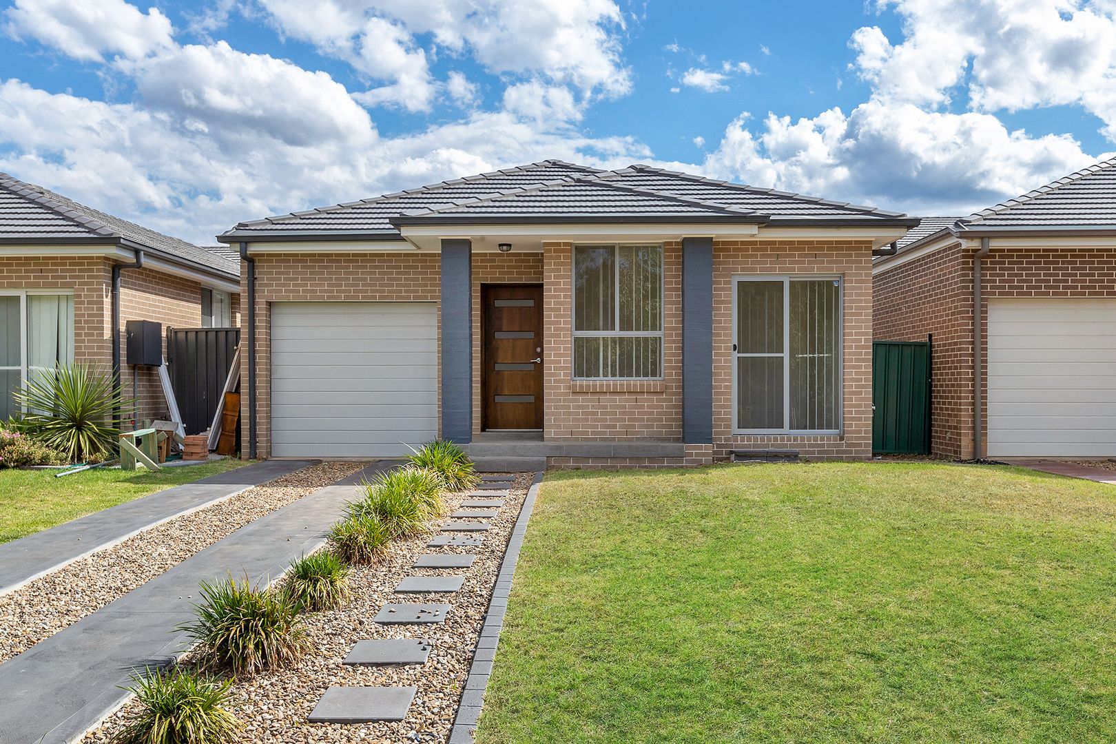 44 Matthew Bell Way, Jordan Springs NSW 2747