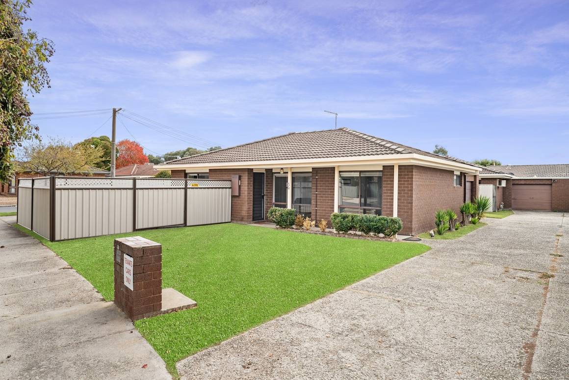 Picture of 4/8 Burns Court, WEST WODONGA VIC 3690