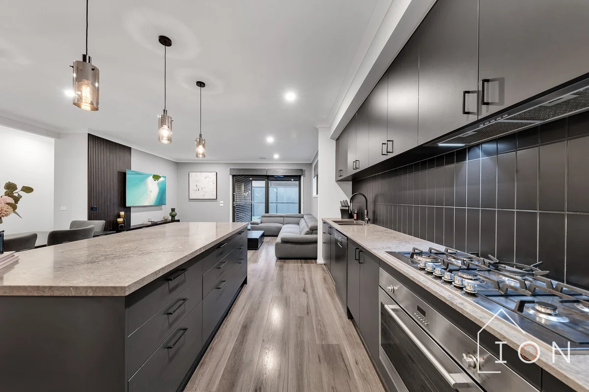 Additional image 3 of 52 Meyer Crescent, Clyde North VIC 3978