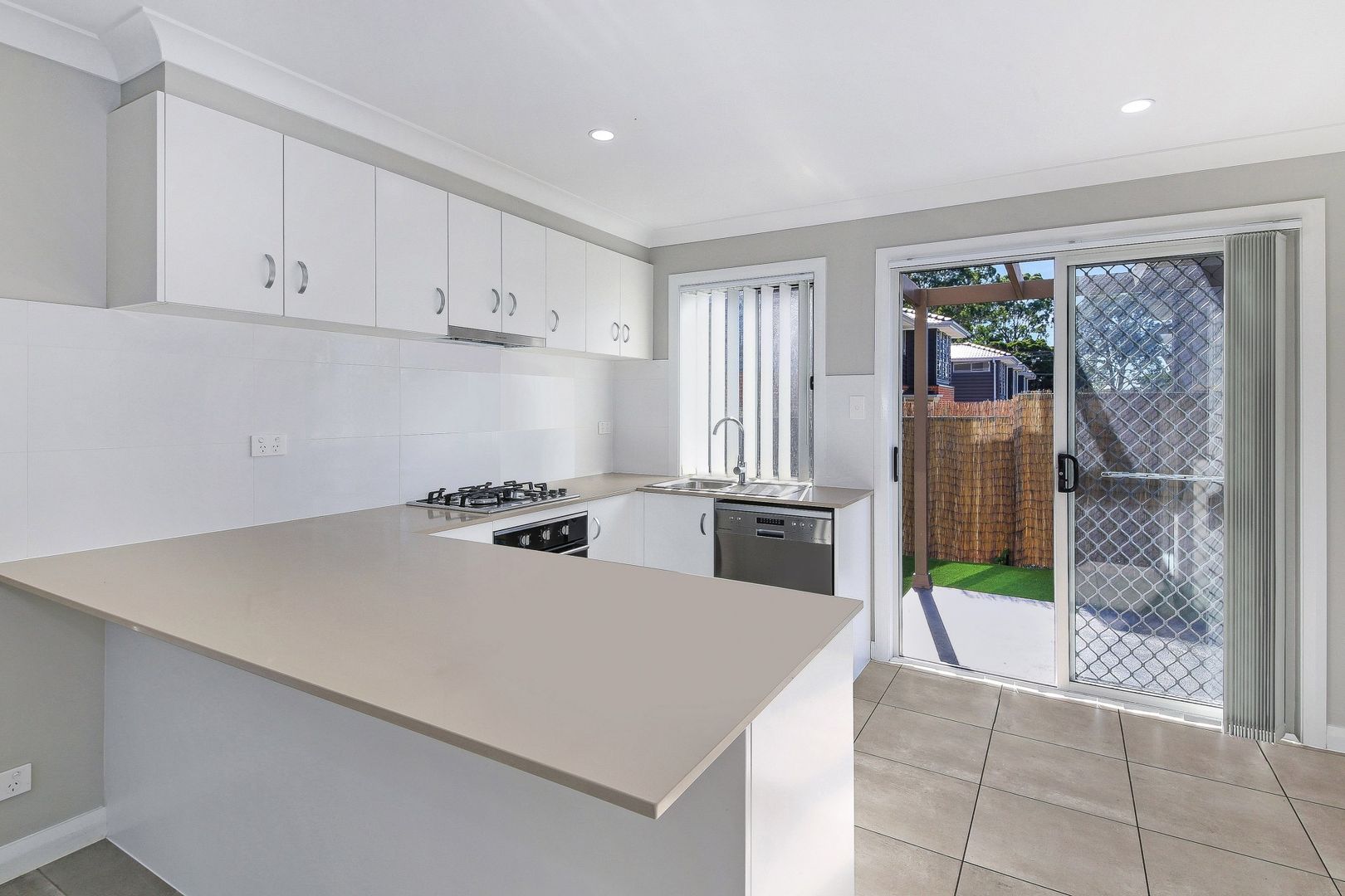 4/5 Adelaide Street, Oxley Park NSW 2760, Image 2