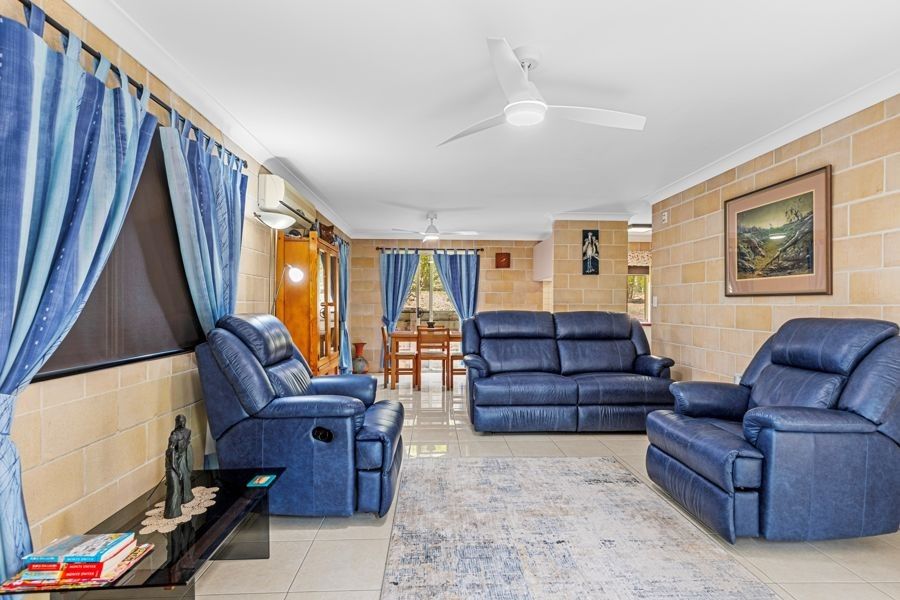 2 Abbott Road, Glenwood QLD 4570, Image 2