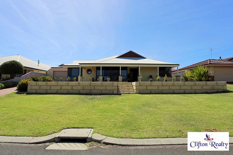 14 Wakefield Crescent, Australind WA 6233, Image 0