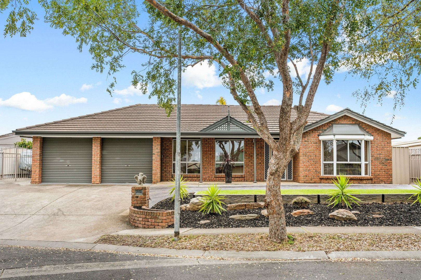 18 Sandy Glass Court, Sheidow Park SA 5158, Image 0