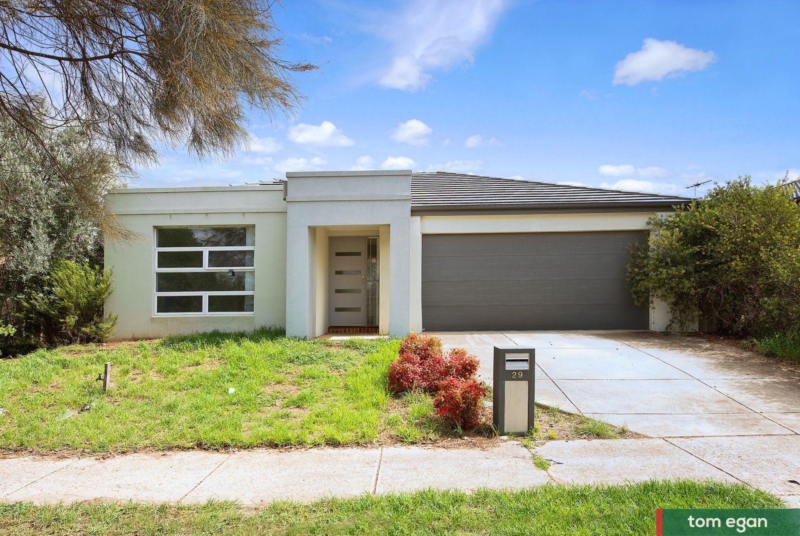 3 bedrooms House in 29 Mallow Street BROOKFIELD VIC, 3338
