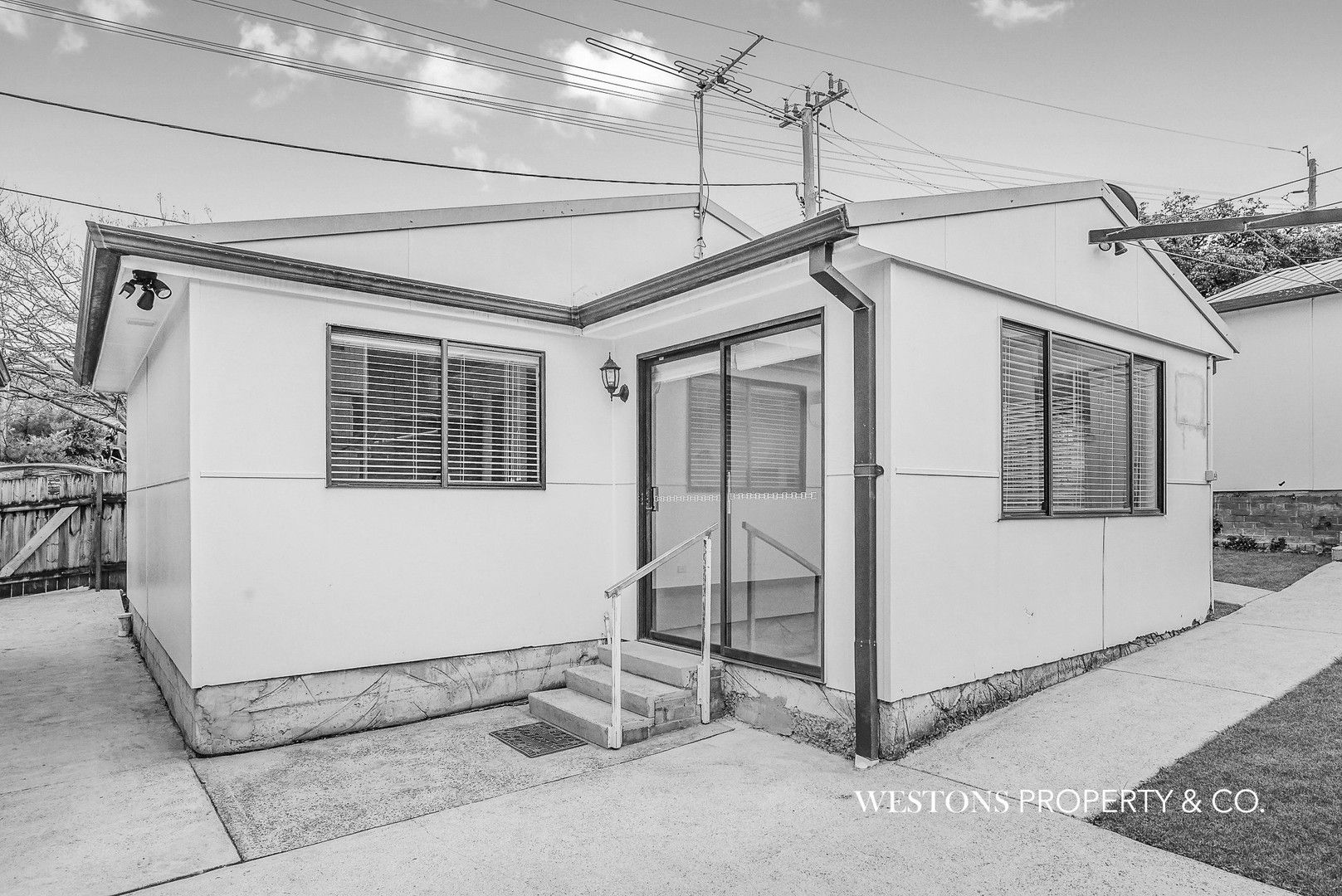 1 bedrooms House in 1a Campbell Street NORTHMEAD NSW, 2152
