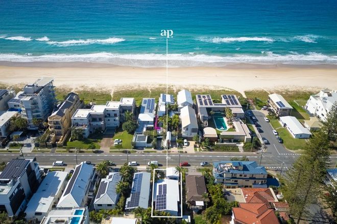 Picture of 92 Albatross Avenue, MERMAID BEACH QLD 4218