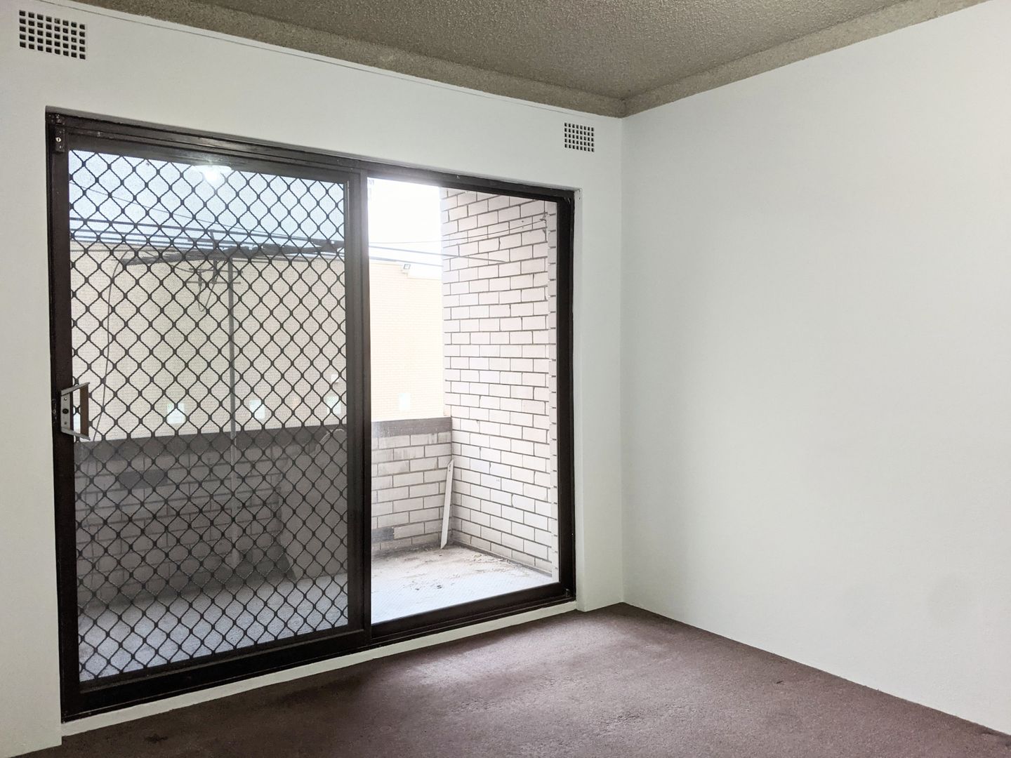 2 bedrooms Apartment / Unit / Flat in 11/32 Park Road CABRAMATTA NSW, 2166