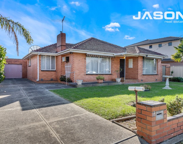 3 Banksia Grove, Tullamarine VIC 3043