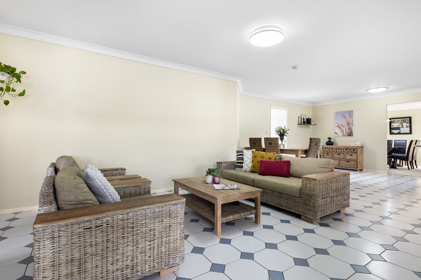 3 Picasso Place, Mackenzie QLD 4156, Image 2