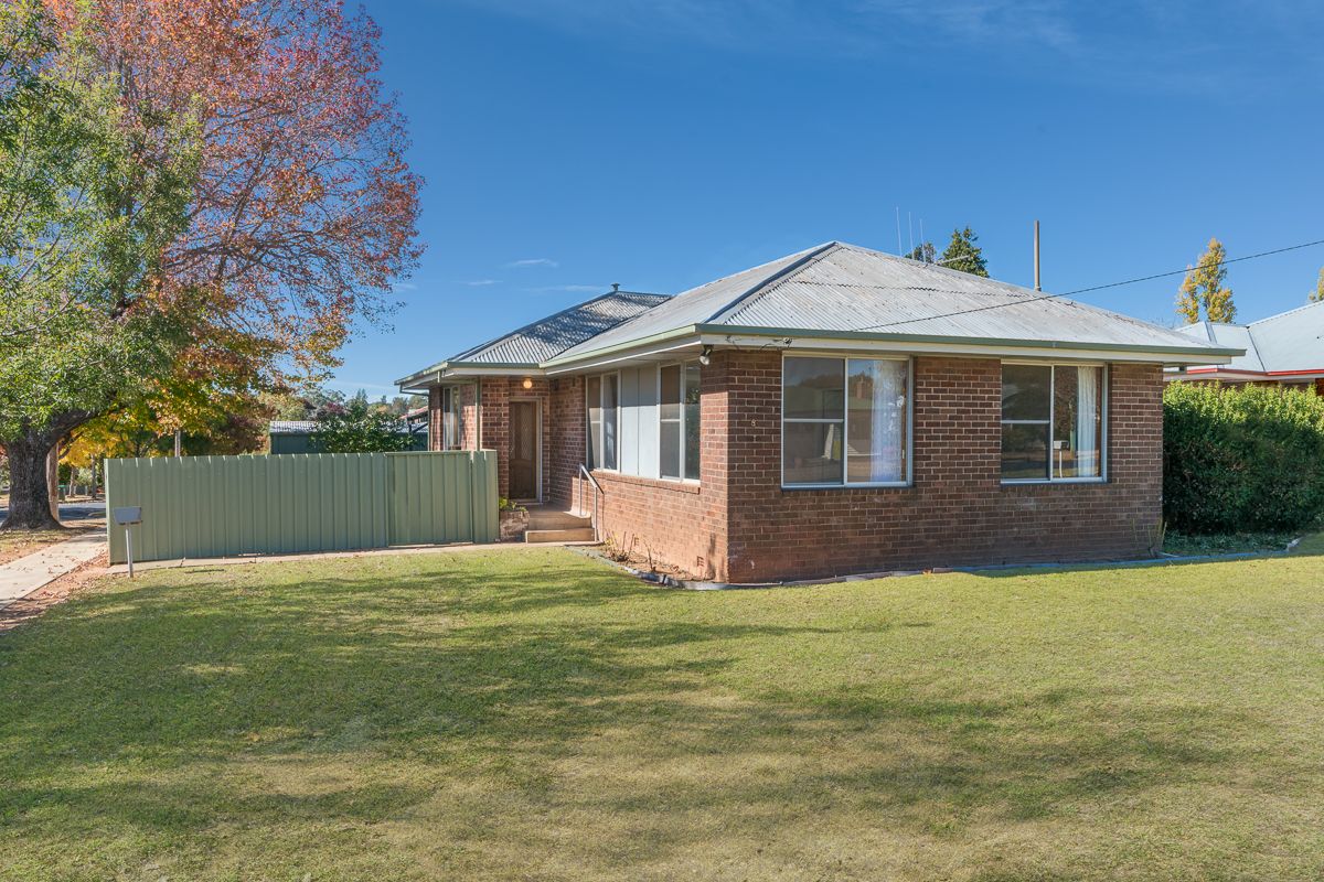 8 Glenroi Avenue, Orange NSW 2800, Image 0