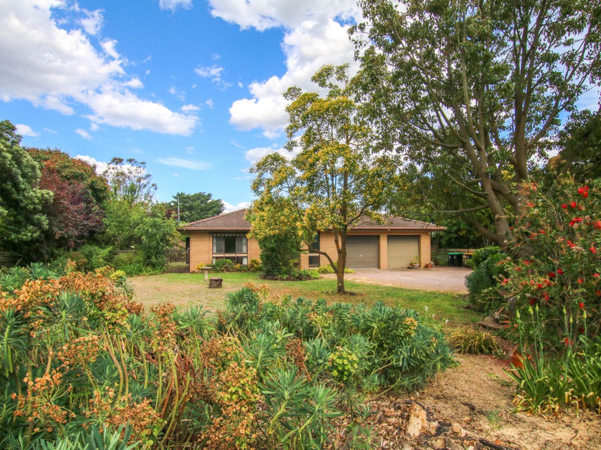 26 Mount Road, Mortlake VIC 3272, Image 0