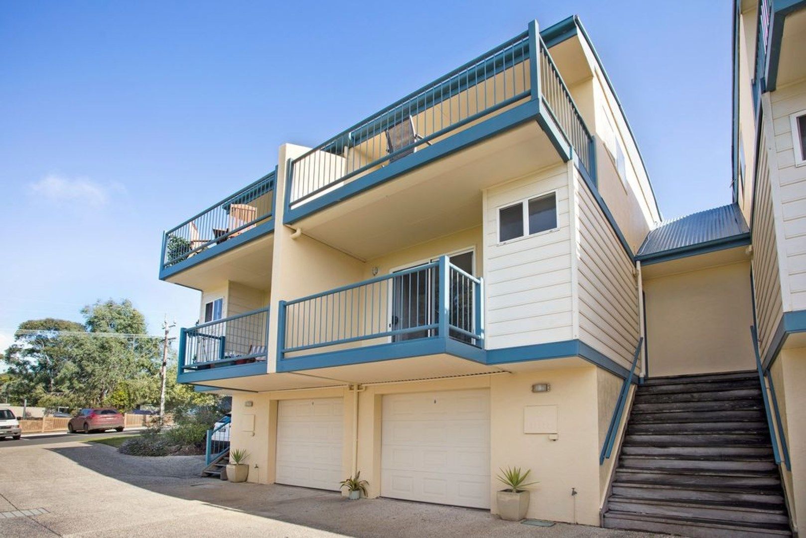 2/12 Grove Road, Lorne Property History & Address Research Domain