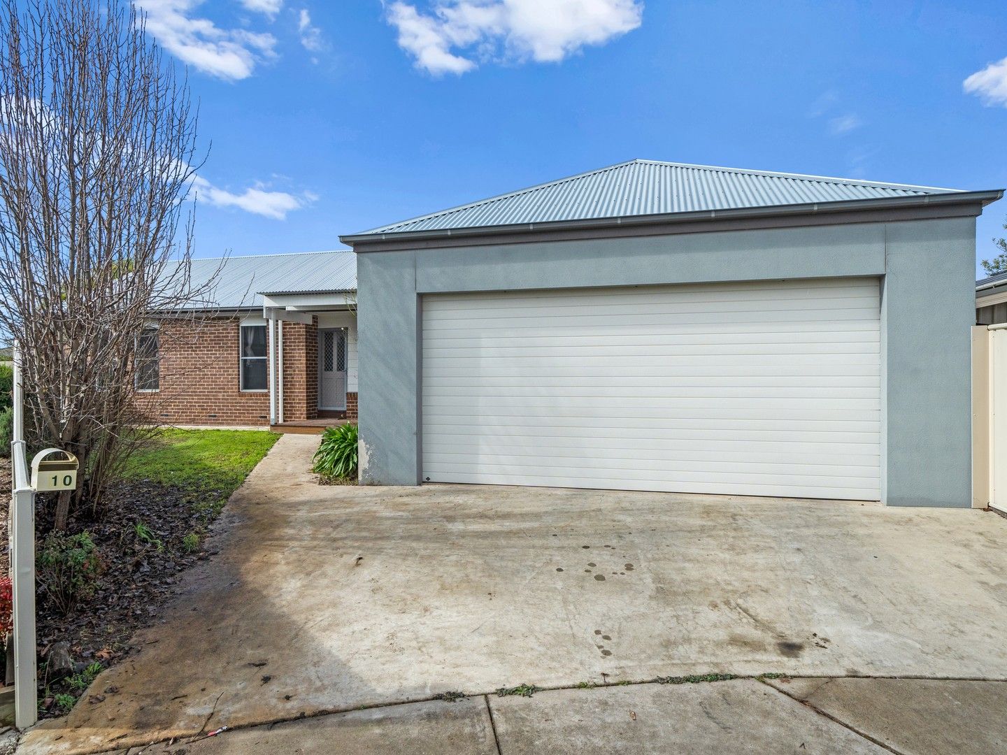10 Herons Court Benalla VIC 3672 Domain