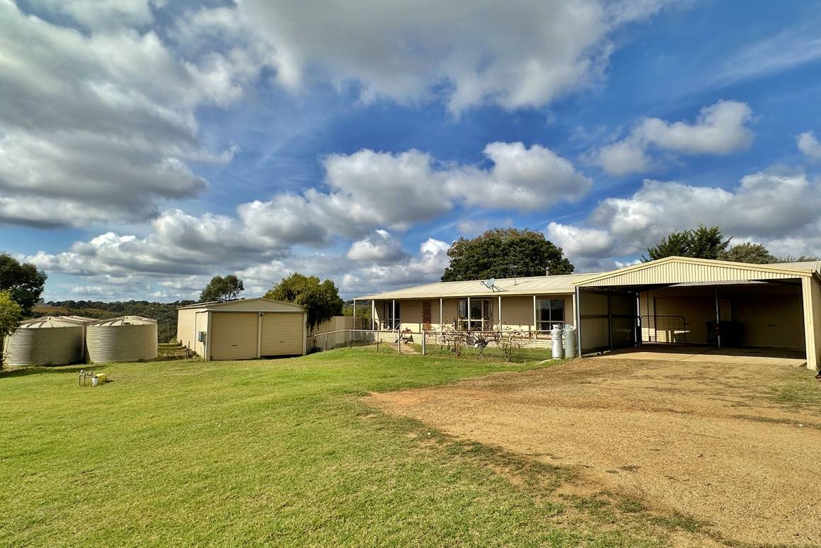 Picture of 97 Tierneys Road, YOUNG NSW 2594