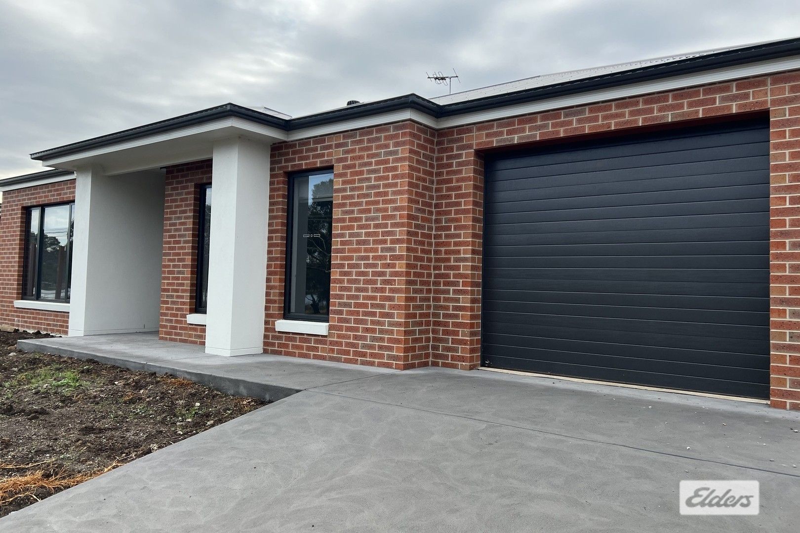 1/246 Rippon Road, Hamilton VIC 3300