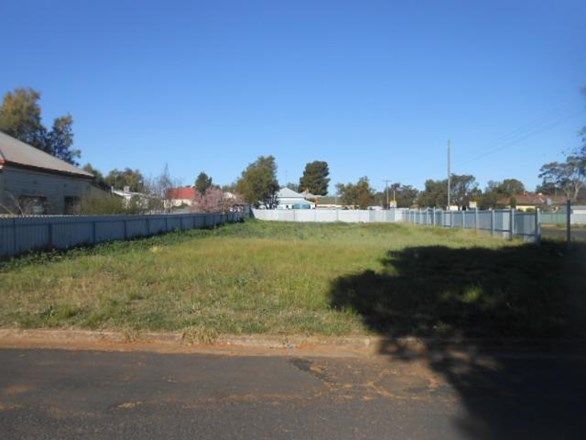 Lot 2 West Street, TRUNDLE NSW 2875, Image 1