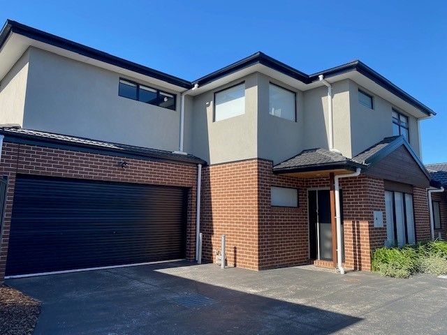 3 bedrooms House in 2/11 Navy Street TARNEIT VIC, 3029