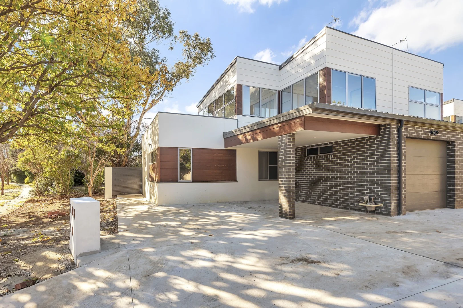 Primary image of 4/33 Wisdom Street, Hughes ACT 2605