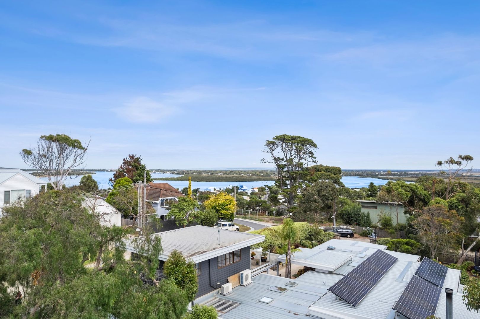 19 Asbury Street West, Ocean Grove VIC 3226, Image 1