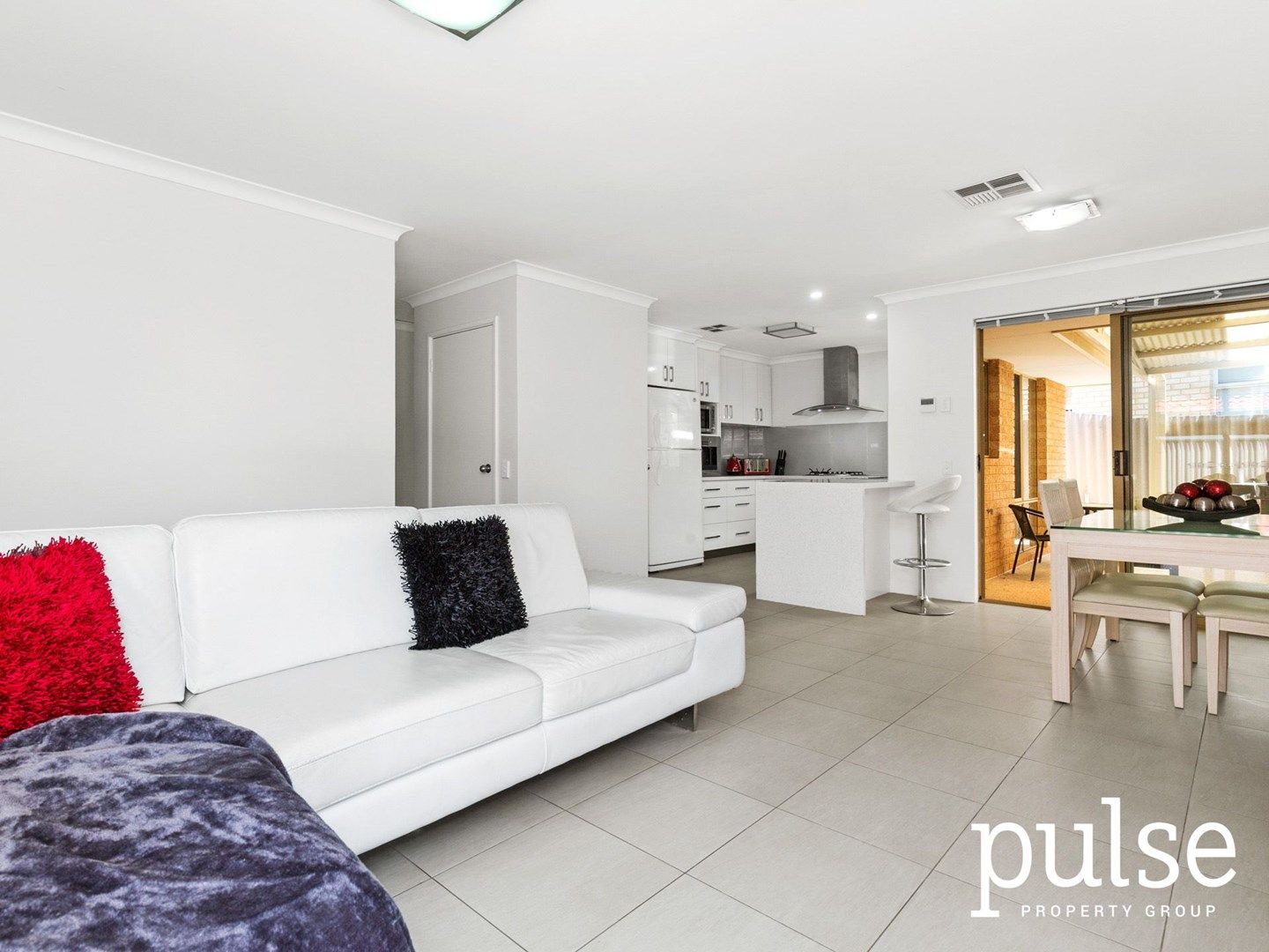 13B Somerset Rise, Kardinya WA 6163, Image 0