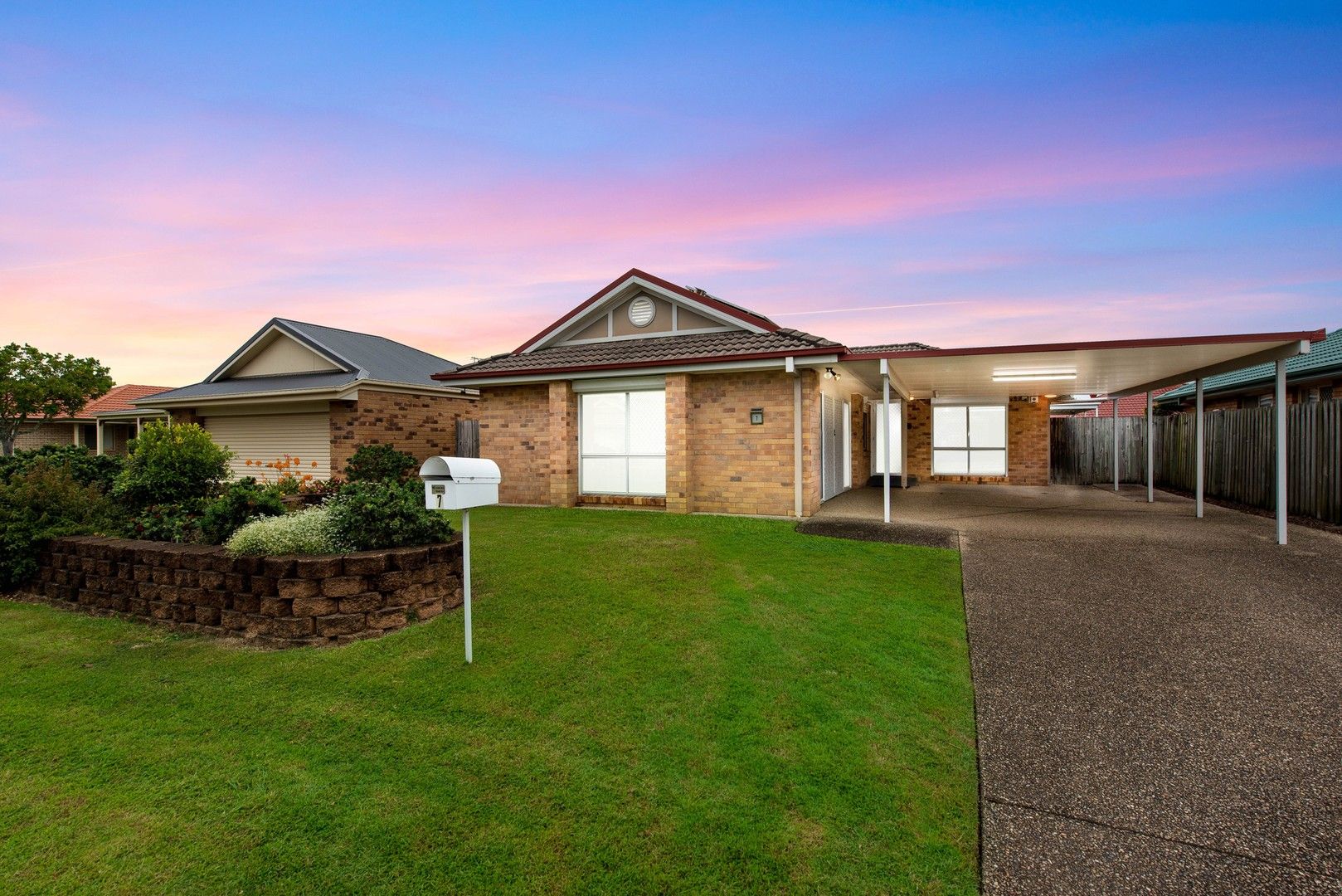 7 Bloomfield Place, Carina QLD 4152, Image 0