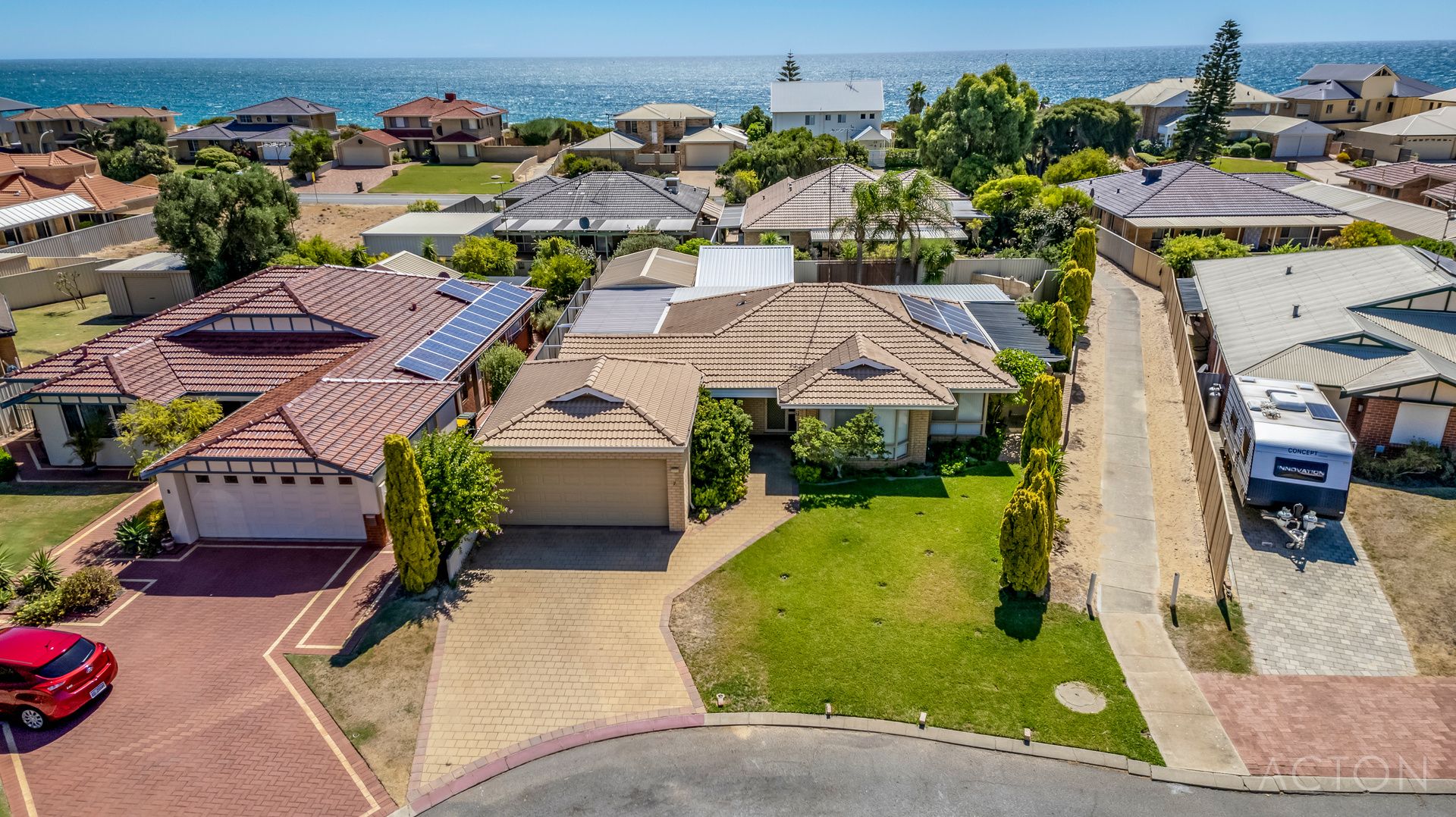 7 Mardan Court, Silver Sands WA 6210, Image 0