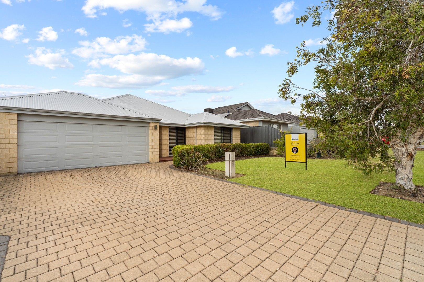 4 bedrooms House in 26 Amazon Drive BALDIVIS WA, 6171