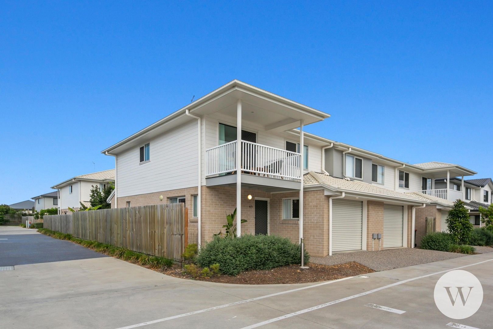 3 bedrooms Townhouse in 65/10 Weyers road NUDGEE QLD, 4014